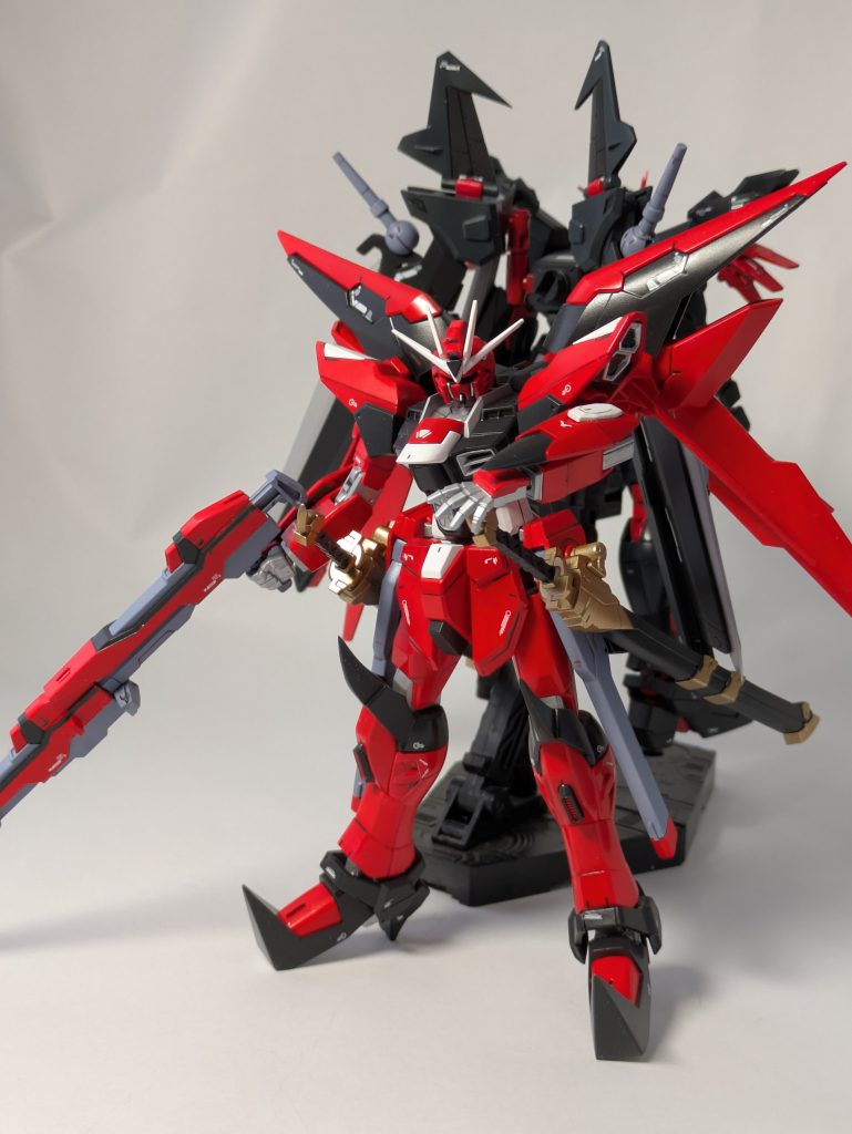 実はこの機体には相棒が存在するのですが、時間の都合で来年の投稿になります。今年GUNSTAに初めて投稿してから半年間間が空いてしまいました。作品は作っていたので、少しずつ投稿できればと思います。