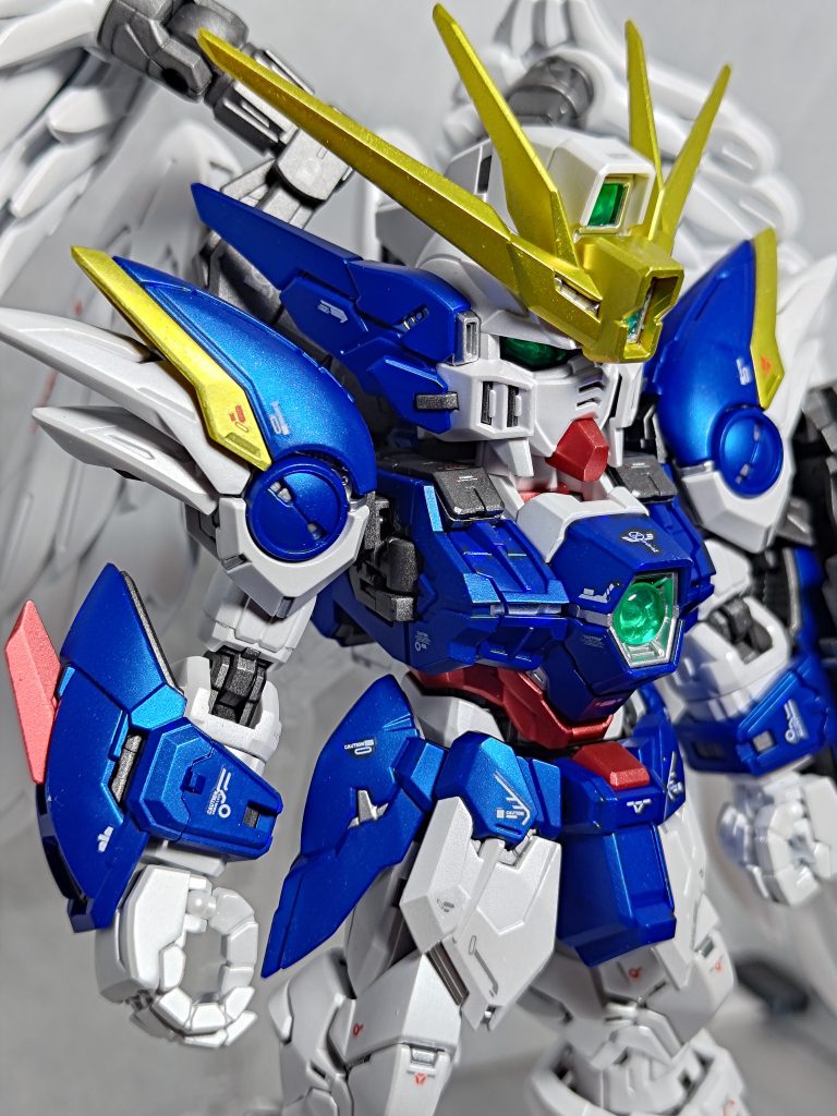 MGSD ウイングガンダムゼロEW　チタニウムフィニッシュ風塗装