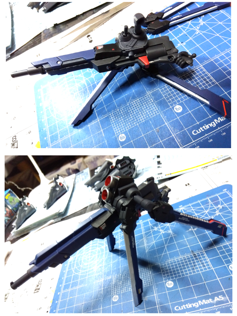 単発式高威力主砲ユニット特に兵装としての名称はないが、サブバックパックユニットに主武装のビームリボルバーをドッキングさせることによって、バックパック内部に装填されているエネルギーを一気に放出する高威力兵器この主砲と4基のビームカノンによる一斉射は戦艦クラスの威力を誇る