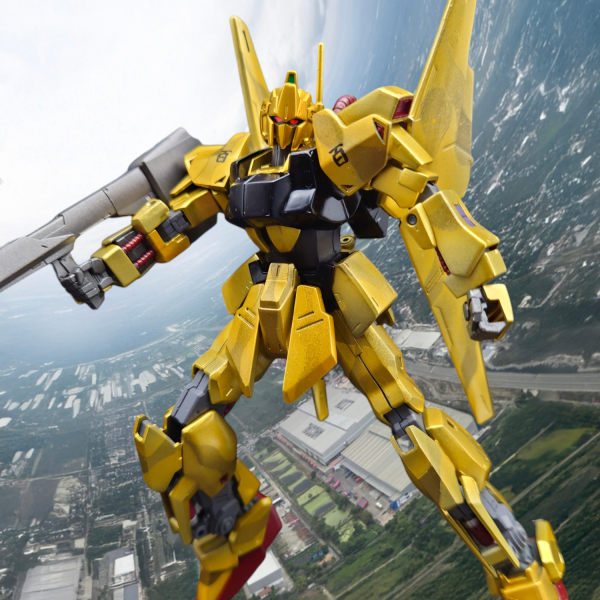 100作目　1/144 MSN-00100 百式　隠れファイアーパターン迷彩