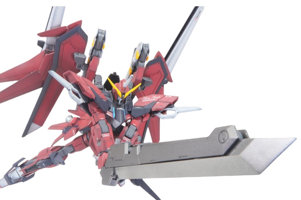 シンと言えば対艦刀!!コトブキヤのサムライマスターソードを装備させました。