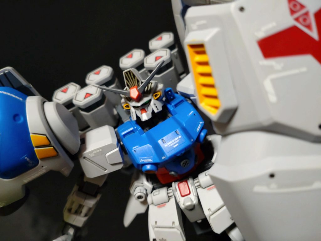 頭部 60mmバルカン砲