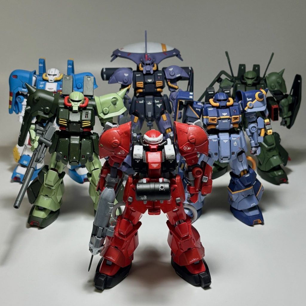 我が家の改造ホビーハイザック軍団。一番派手な「ホビーハイザック」は、SIDE-Fで発売されたその日のうちに作成、小加工して、「逆シャア版」として筆塗全塗装しました。ホビーハイザック 逆シャア版 風（ホビーハイザック改造第一弾）https://gumpla.jp/hg/1534669ハイザック先行量産型 風（ホビーハイザック改造第二弾）https://gumpla.jp/hg/1551343アイザック A.O.Z Ver. 風（ホビーハイザック改造第三弾）https://gumpla.jp/hg/1551345ハイザック・カスタム 風（ホビーハイザック改造第四弾）https://gumpla.jp/hg/2097311ハイザック 設定画 風（ホビーハイザック改造第五弾）https://gumpla.jp/hg/2107081 