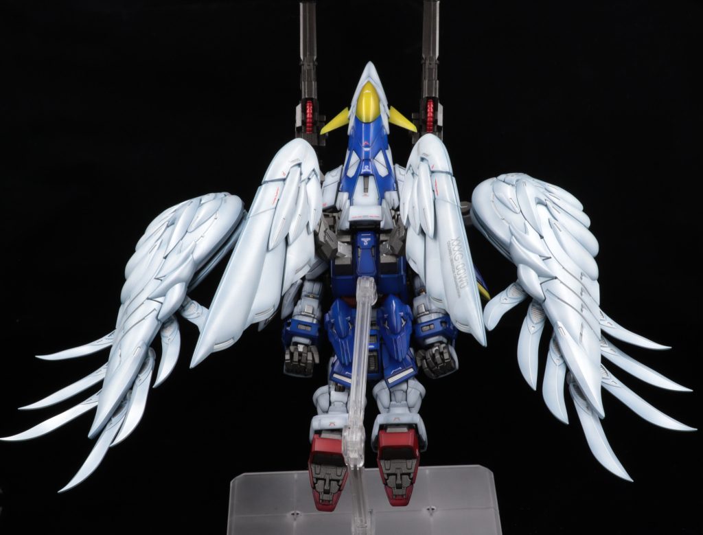 そしてこのサイズでも変形が可能という、恐るべきMGSD。