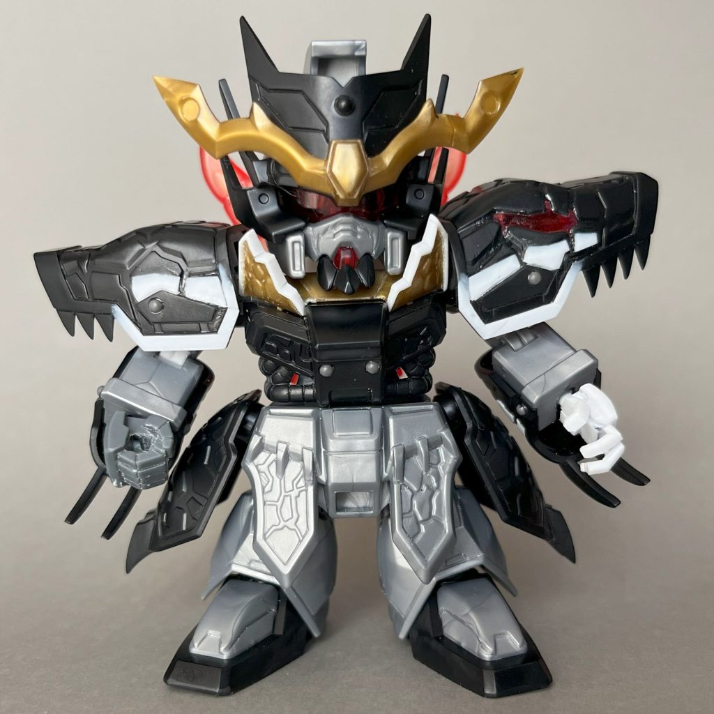 加工部メモ【肩】成形のために削られていたので追加。枠はあったほうが塗装などやりやすいので、結果的にかなり満足。【襟】薄くて尖らせるのが難しいと判断して追加。【左手】エアおっぱい手が欲しかったのでプラ板で作成。【右手肘】剣を自然にかつがせるためにもう少し曲げたかったので、一軸可動を追加。上腕と接続パーツは接着。前腕にプラ棒を接着。【背中】裏面は表面をおゆぷらで転写。【脇腹ダクト】背中あたりにつながるようにパテ成形。【リベット】市販のリベットパーツを追加。