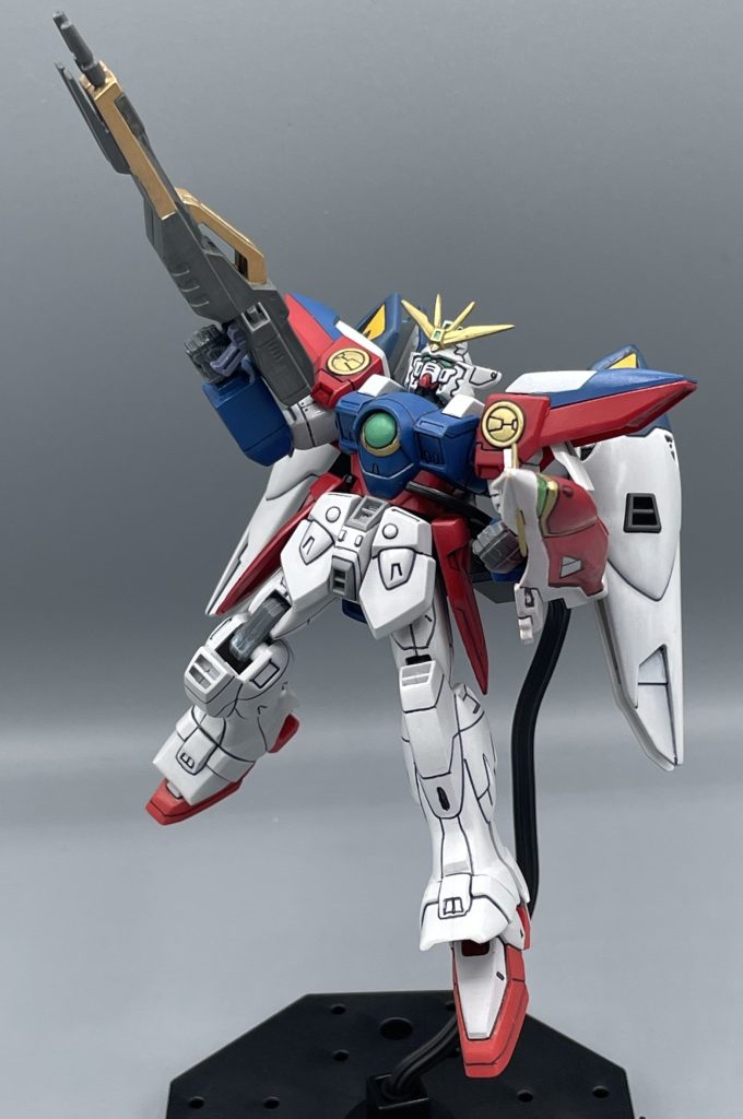 ゼロシステム、発動!! システムが演算した少し先の未来を、パイロットにフィードバックし疑似体験させて、最適な戦術を取れるよう導くのがゼロシステム。 パイロットに確実な勝利をもたらすものの、パイロットへの心身への負担は一切考慮されることはありません。悪魔との契約のようなシステムですね。 キット的な話をすると、ウイングガンダムよりも後発なだけあり、完成度がかなり高まっています。ややのっぺりしていたフェイスマスクも、キリッとしたイケメン顔に造形されています。★少し残念?なウイングガンダムも、ウイングコンにエントリーしてしますので、宜しければ応援よろしくお願いしますm(_ _)m  ↓↓https://gumpla.jp/old/2193821