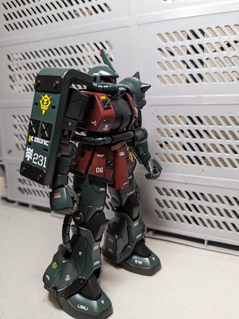 かなりコテコテに塗りたくってしまいました…😅プラ版、コトブキヤのパーツを随所に使い、ディティールアップしました。