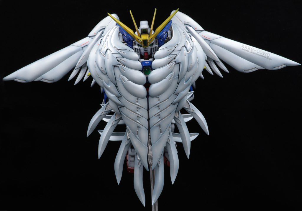 MGということもあり高級感を出したかったので今回導入したムーンストーンパール。とても簡単に金属反射が見れて綺麗でした。光沢と迷いましたが今回はツヤを少し抑えて半光沢にしてみました。光沢での塗装もしてみたいですね。