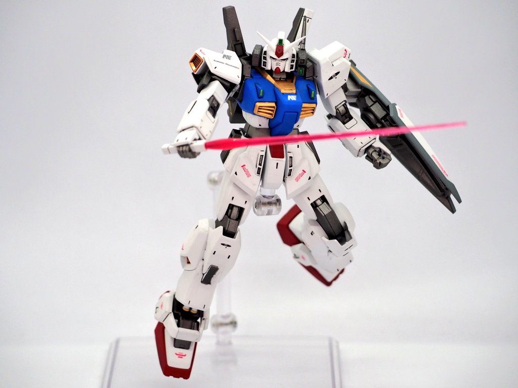 HGガンダムMkⅡ(ガンダム7号機カラー)–4枚目/制作者：一文字　剛