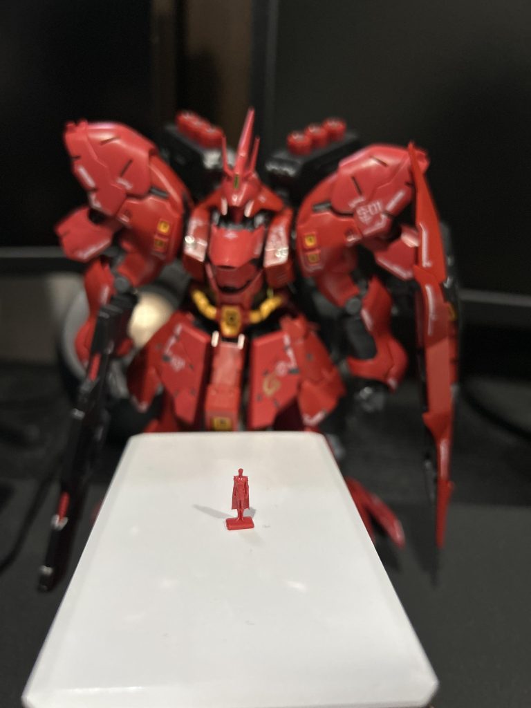 これには総帥もニッコリ^^余談ですがこの投稿前日に我が地元の名古屋のガンダムベースサテライトでギラドーガの奪い合いのリアルガンダムファイトがあったようです。こりゃアクシズ落とされても文句は言えん