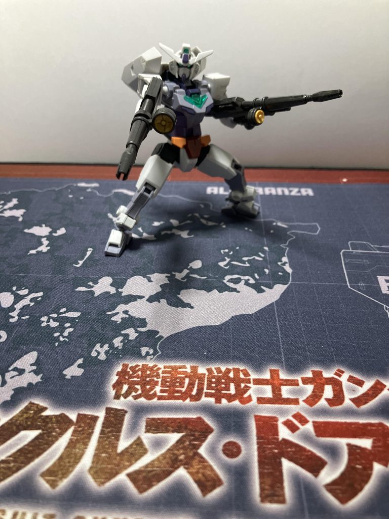 ジャンクパーツの中にあったコアガンダムに装置！