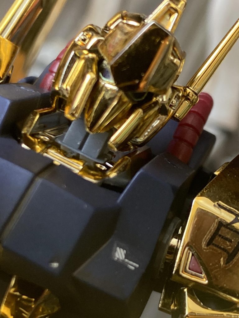 目のクリアパーツをいきなり失くしました💦わかりにくいけどレジンで目を作りました笑