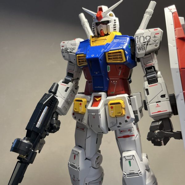PG UNLEASHED 1/60 RX-78-2 ガンダム