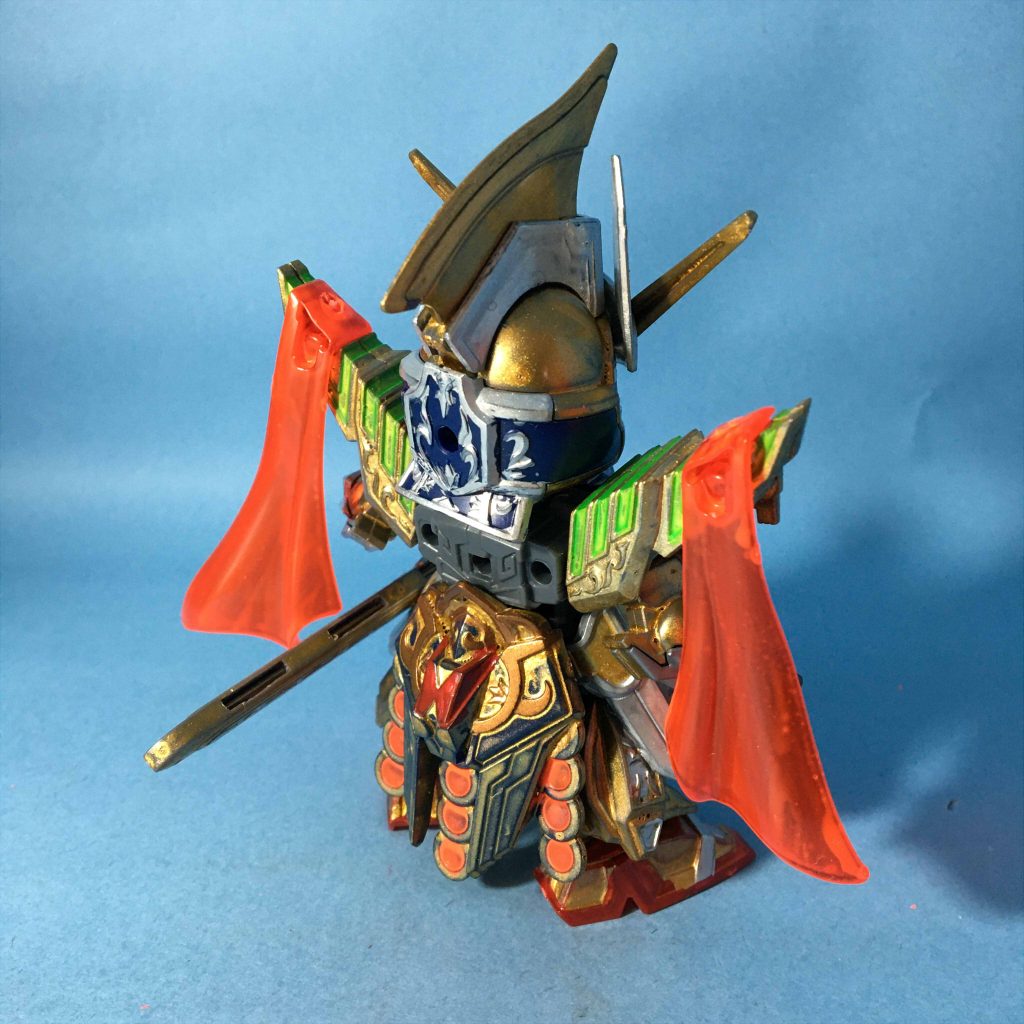 SDWシーザーレジェンドガンダム・後面