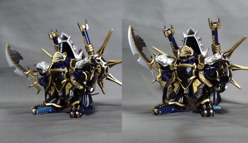 闇皇帝から。旧BB戦士キット(以下元キット)の記号を取り込みつつ、ナイチンゲールも残しつつ、自分のアレンジを加えつつ…とずっと試行錯誤とトライ＆エラーを繰り返しました。結果元キットとはかけ離れましたが、かなり気に入ってます。ただし、クリアランスがないのでポージングが取れません。ほぼ固定モデルです(笑)モンスターモードの方がまだ自由度がある。後背負いモノが重すぎて…開き直って台座必須にしました(笑)右側はザクの口を付けたら元キットに近づくのか、という実験です。近づいたか…？(^^;