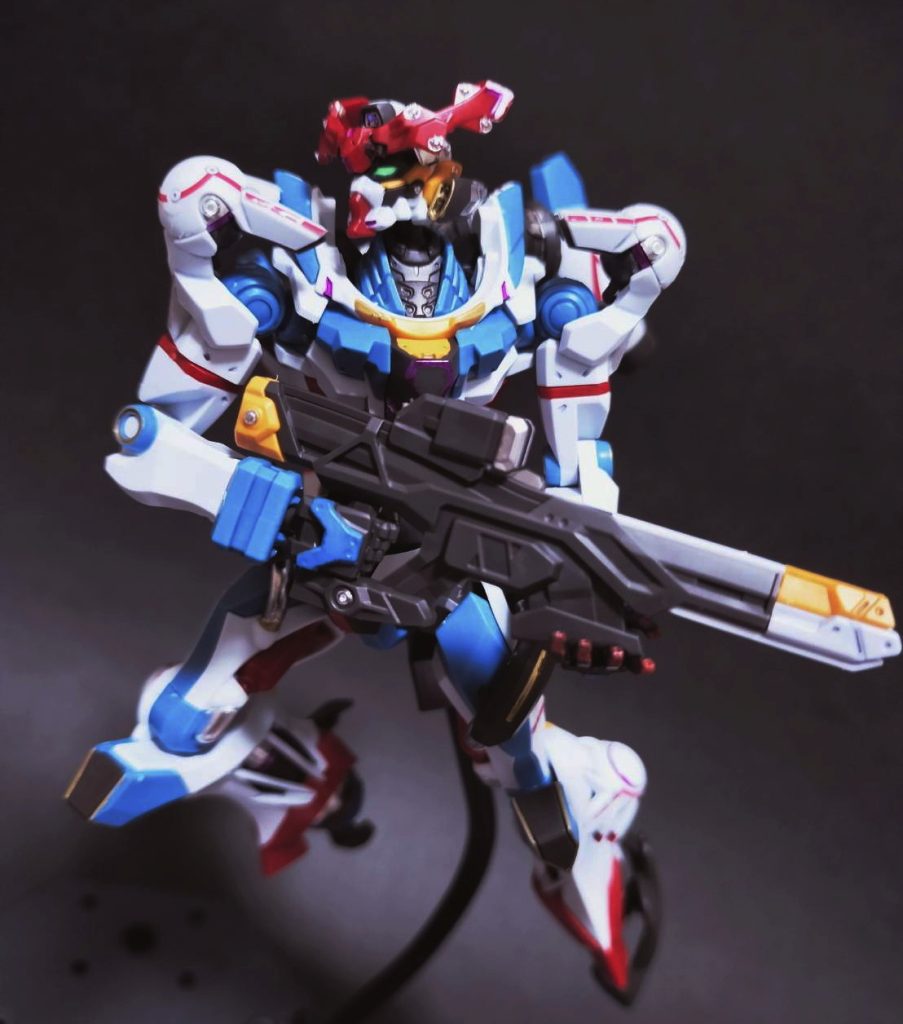 RG並みのパーツ構成の頭部だったとか。