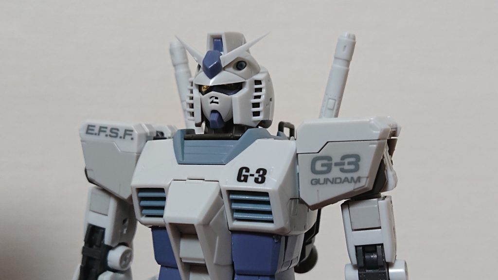 バストアップ(*ﾟ∀ﾟ*)顔のパーツをハメる時に押し込んだらへのトコが割れました(´;ω;｀)