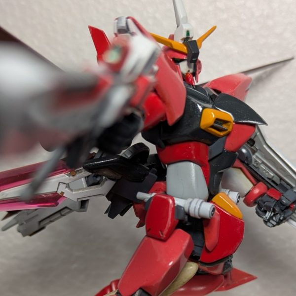 オーバリ・ジャスティスガンダム