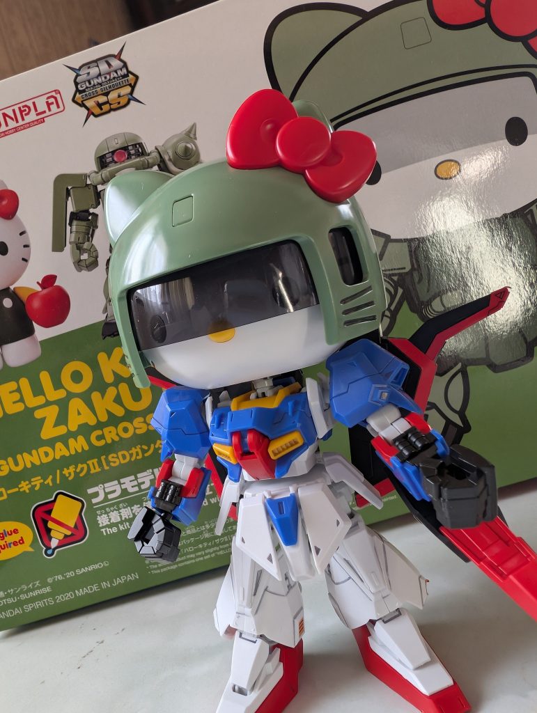 姪っ子がハローキティガンダム気に入ってくれたので蔵出しを決めたハローキティザク。しかし姪っ子にあげる前にやってみたかった遊びをと、そしてこうなりましたw