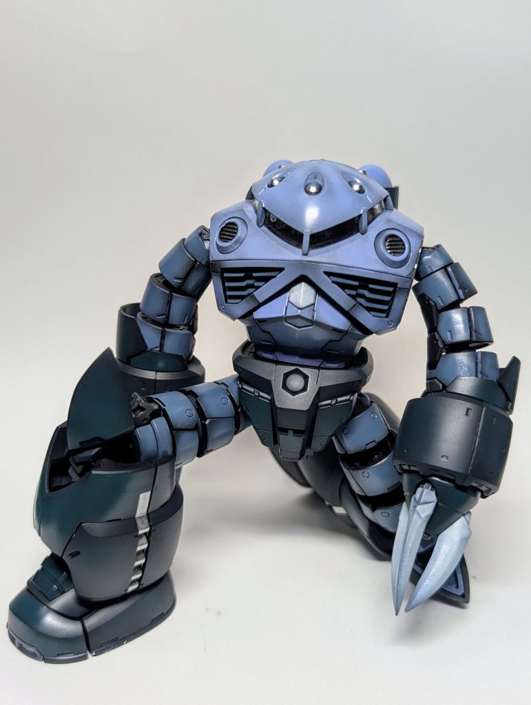 このズゴックは友人からの依頼で塗装したもので非常に上手くいって満足です