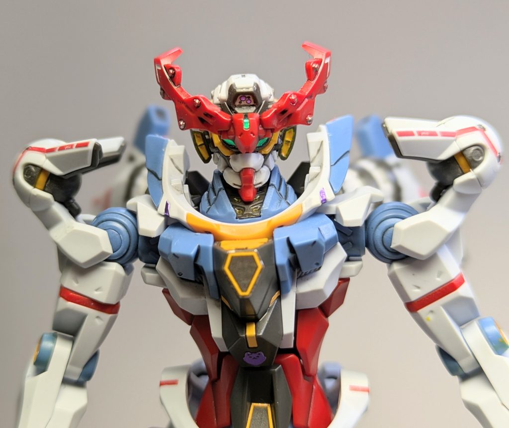 上半身アップ アンテナ展開状態