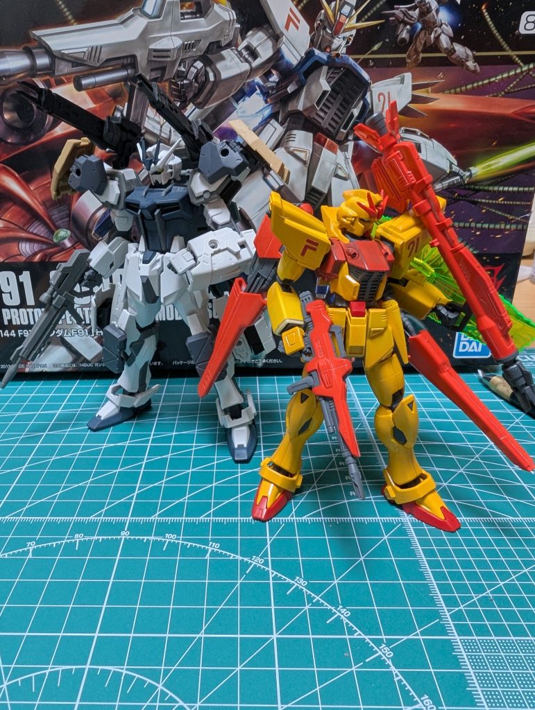 過去に作った自分専用ストライクと一緒にパシャリ作っていてとても面白い機体でした。所々塗装失敗した場所や、片方の角も折れてしまったりと、失敗も多い作品でしたが、これを糧に更に精進したいと思います。レシア・U・パエリア氏のYouTubeチャンネル↓https://youtube.com/@ressia_u_paeria