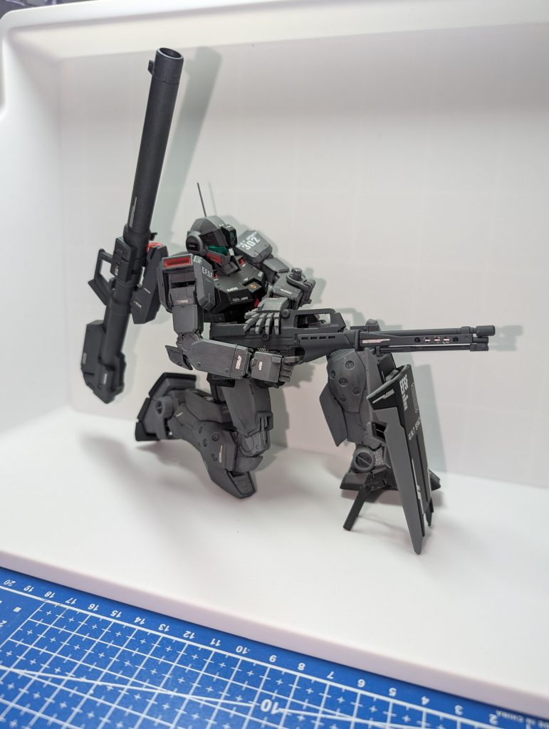 「輝き撃つぜぇ!!!」(ロックオン・ストラトス風に(gundam-kao3))