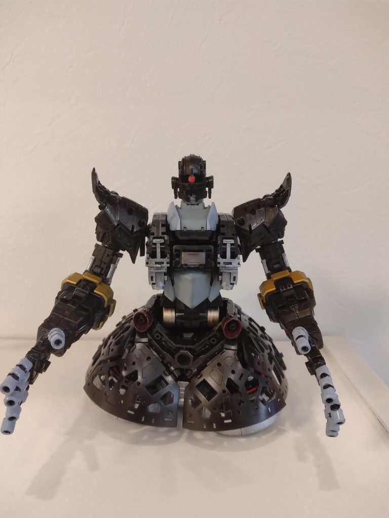 フレームが禍々しいです