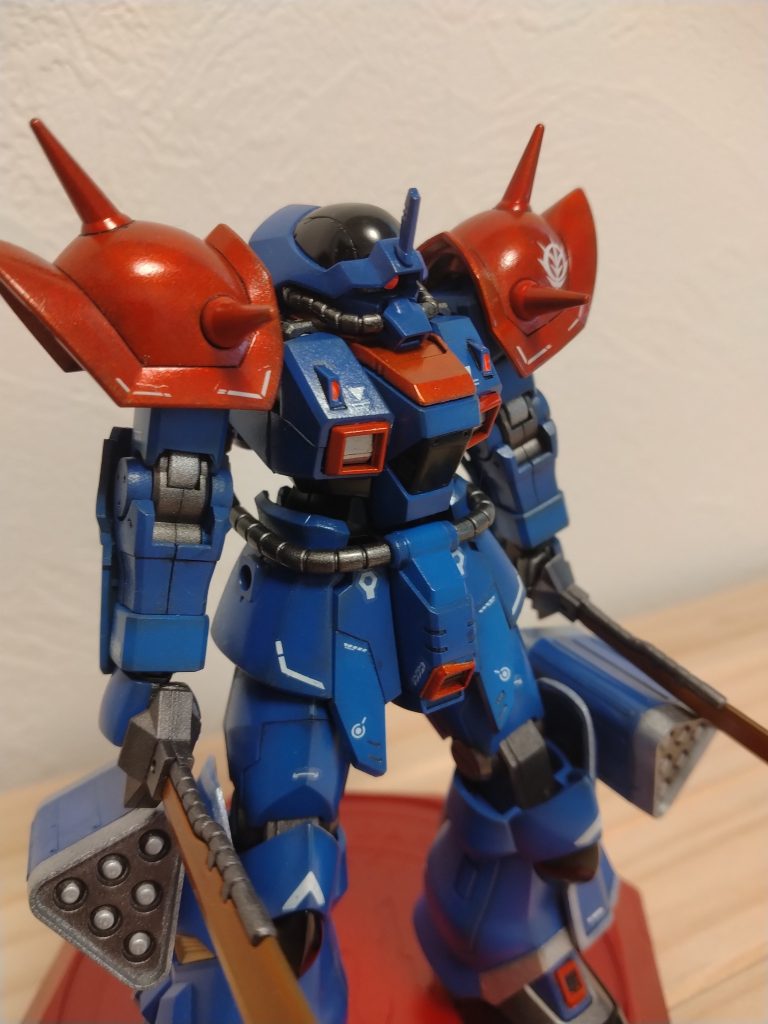 青は2色使っているのですがほとんど差がつかず、調色の勉強になりました。ニムバスカラーはシルバー→クリアーレッド→クリアーオレンジで塗ってます。