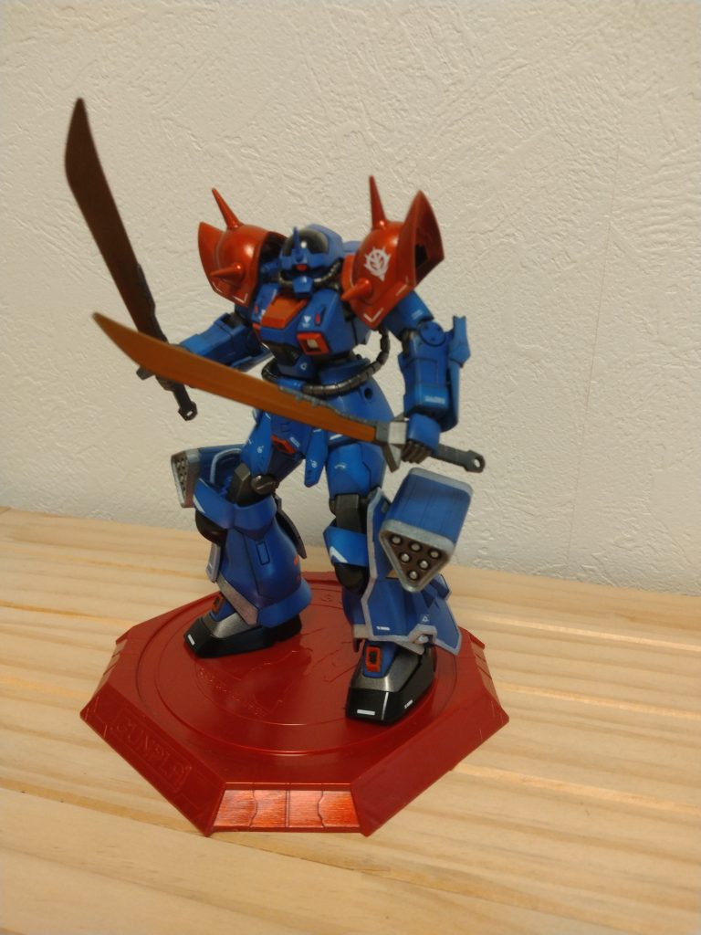 台座付きキットでした。イフリート系は性能尖っててカッコいいですね！