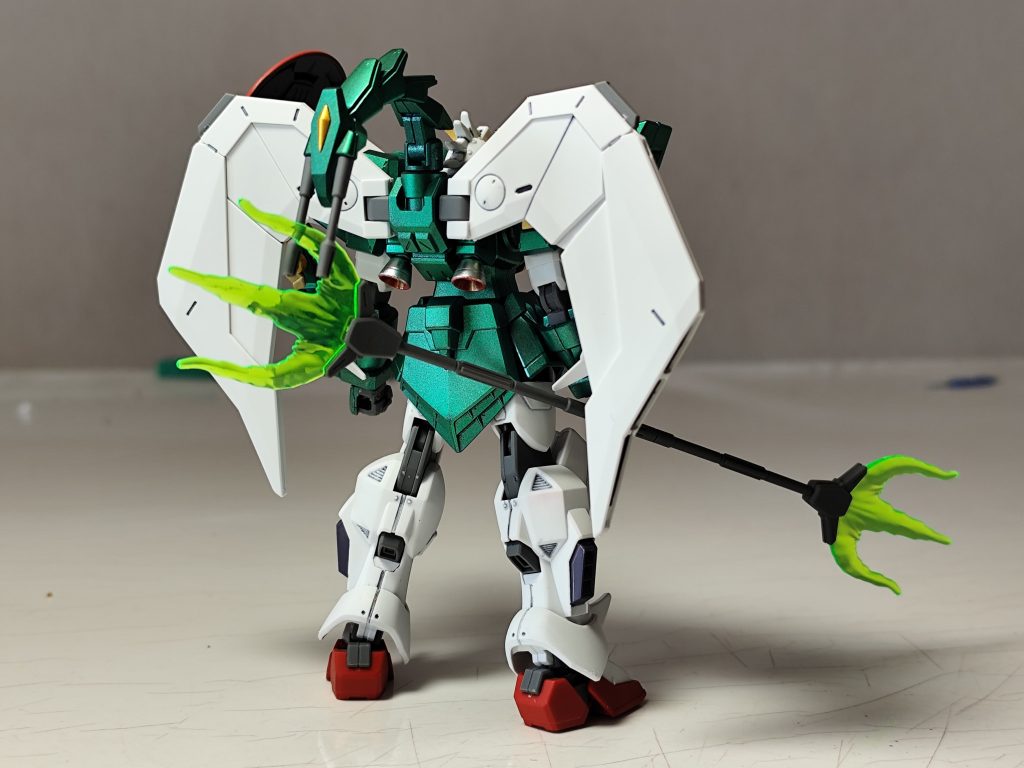 HGACアルトロンガンダム–3枚目/制作者：もんごれ