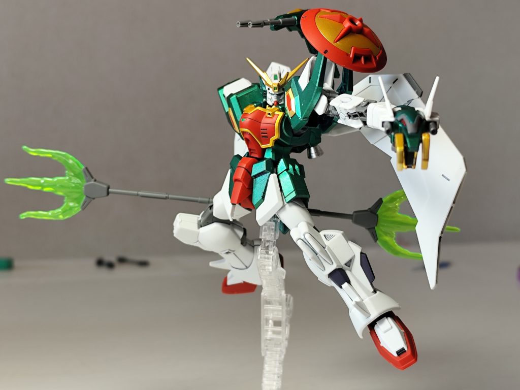 HGACアルトロンガンダム–4枚目/制作者：もんごれ