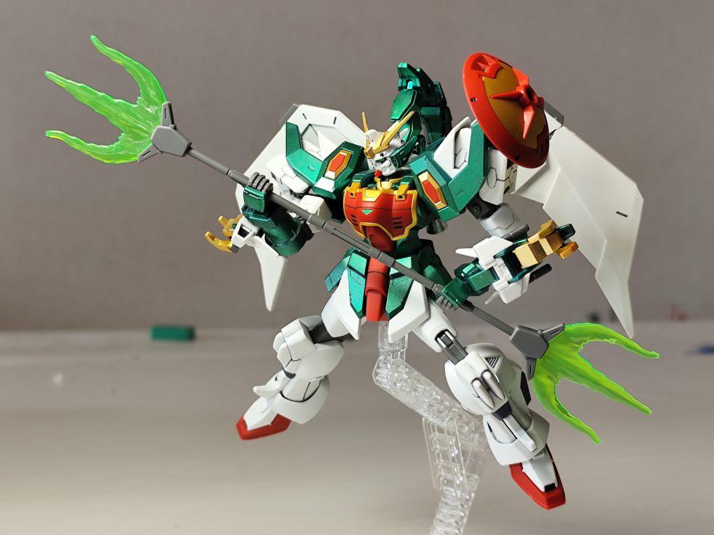HGACアルトロンガンダム–5枚目/制作者：もんごれ