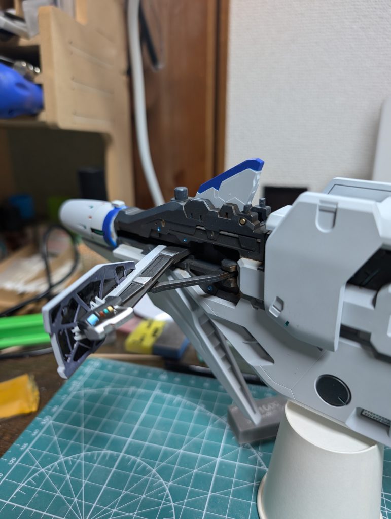 細かい…目が死にます。