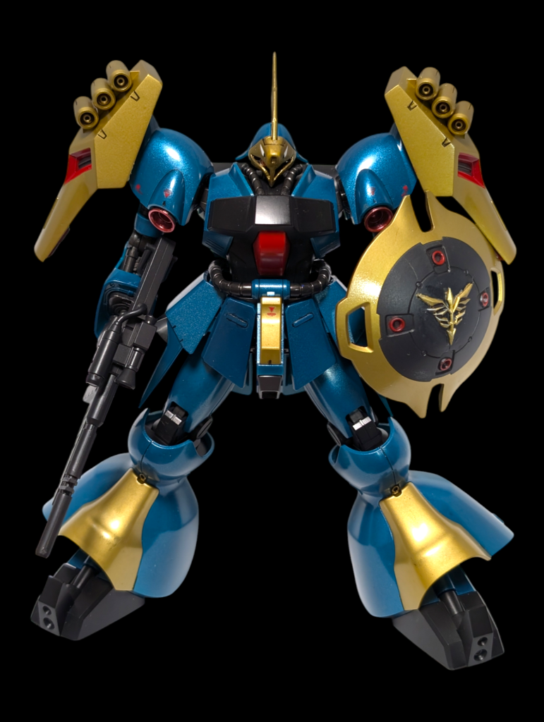 劇中の緑とも青とも言えないカラーを目指しましたがなかなか思い通りにいきませんね。もう少し青いほうが良かったかな?全体的に荒い作りになったので後々手直しが必要ですね