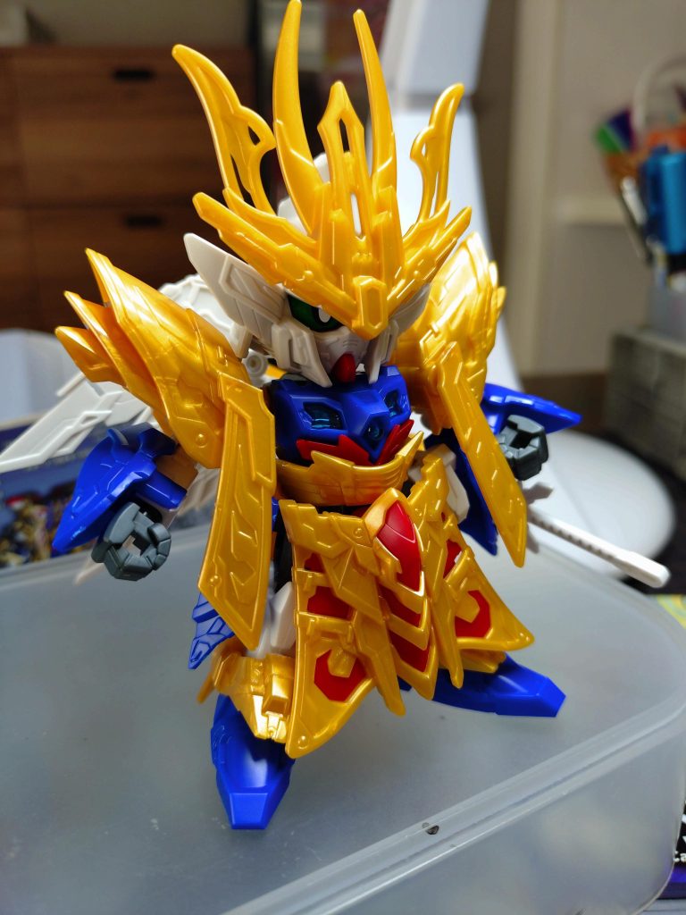 素組みSD特有のザックリパーツ。これを塗り分けていく達成感がHGにはない良いところです。 【EXTRA】