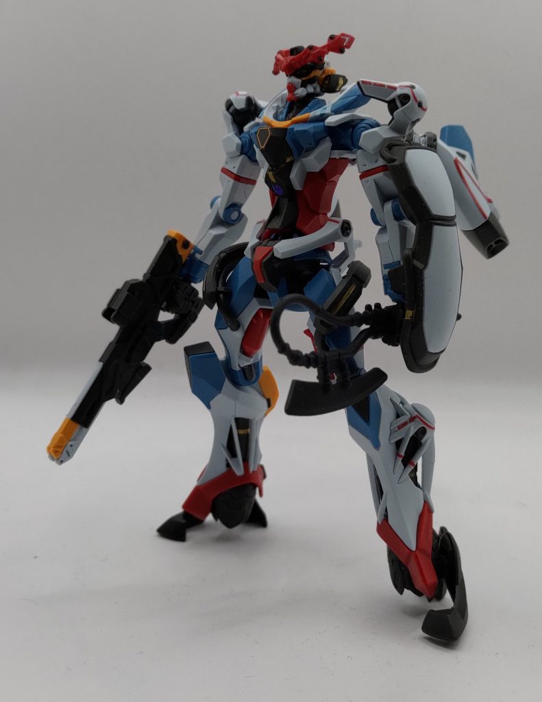 早速組んでみたジークアクスです。最近は途中までやって止まってるのが多いのでお手軽適当に仕上げてサクッと終わらせました。