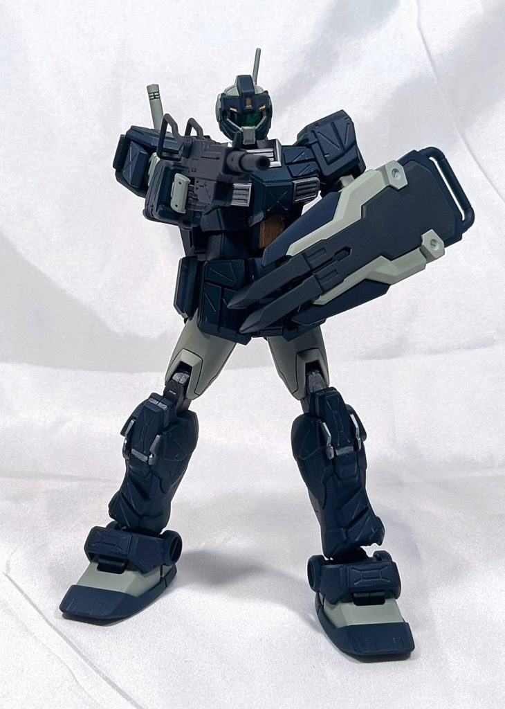 元々腕の軸はポリキャップなのですが、ダレるようになったため似た形でPS素材のパーツを互換しました。