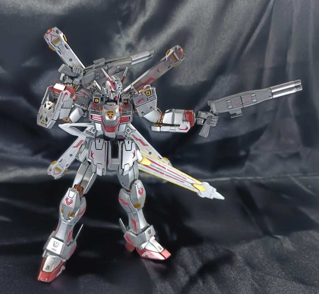 バタフライバスター(ガンモード)こいつを持たせるのにハンドパーツ内側に来る凸を切り飛ばしました。バスター本体には特に加工してないので特に言う事無しです。