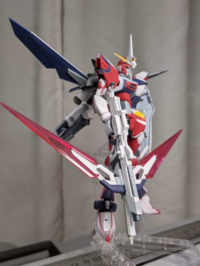 バリる改造後の状態ライフルにビームサーベルブーメランをボーガン風につけてみたが⋯却下