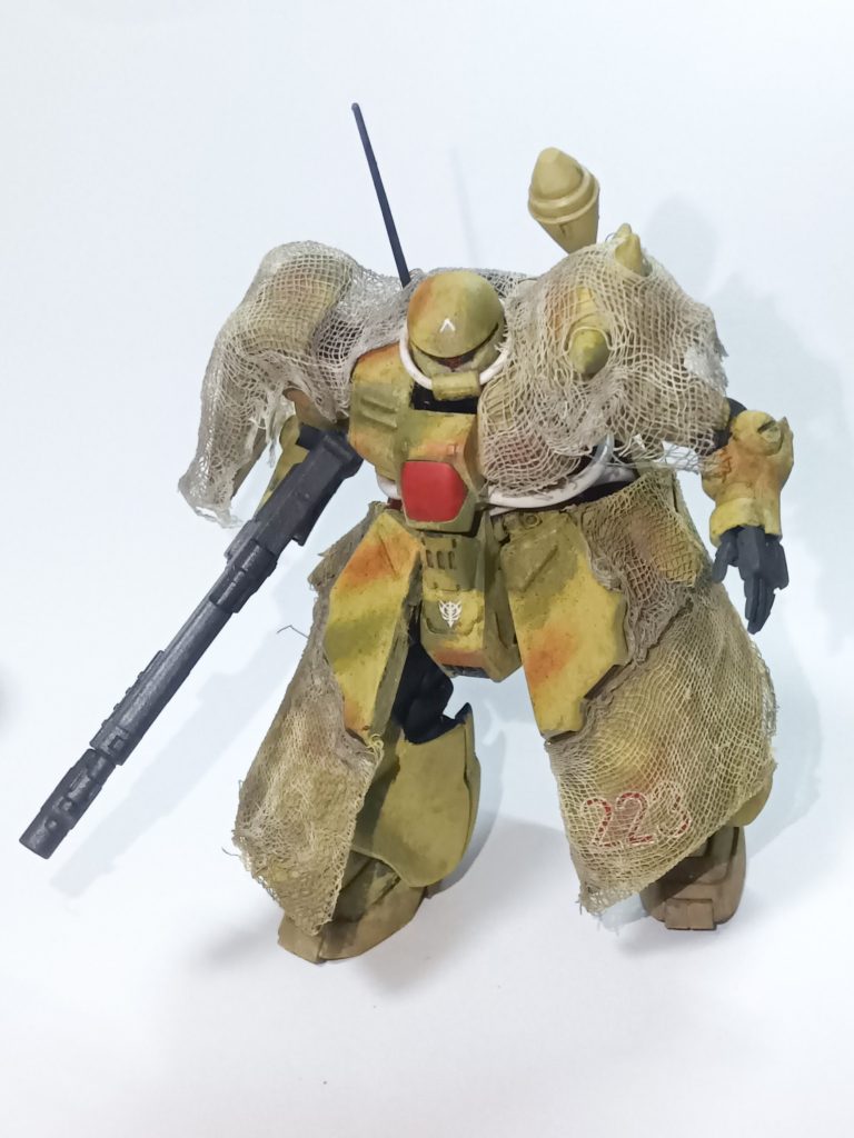 メイン写真を別角度から。あんまりポージングはとれないです。