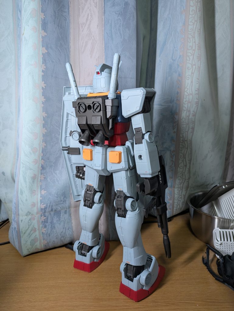 メガサイズモデル　ガンダム–3枚目/制作者：mumurik