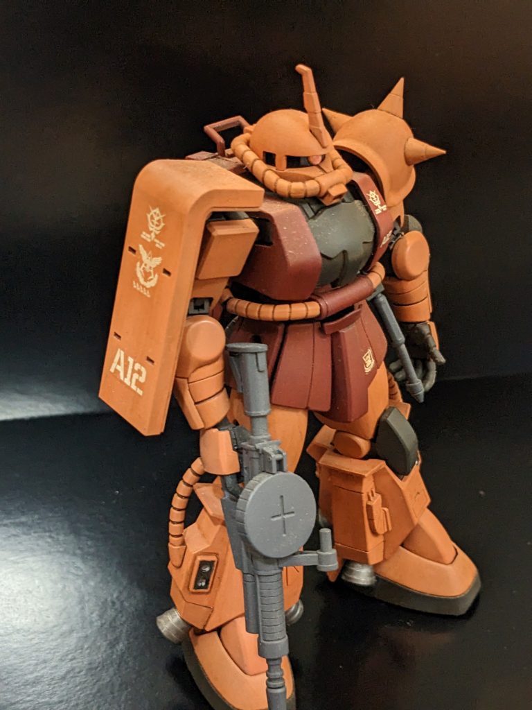 斜めからです。バックパックの色を間違えて赤にしてしまったのでお見せできません。泣