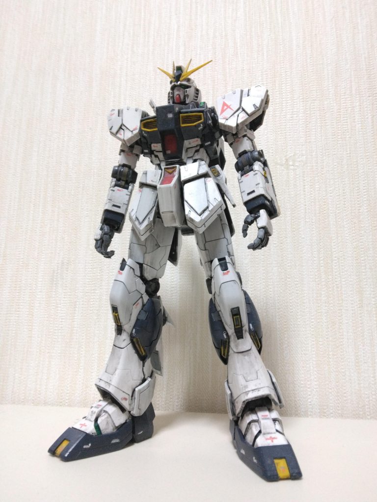 腰を少し延長したのと、足が長過ぎると感じたので足首のパーツを少し詰めてます。他は無塗装で艶消しだけです。