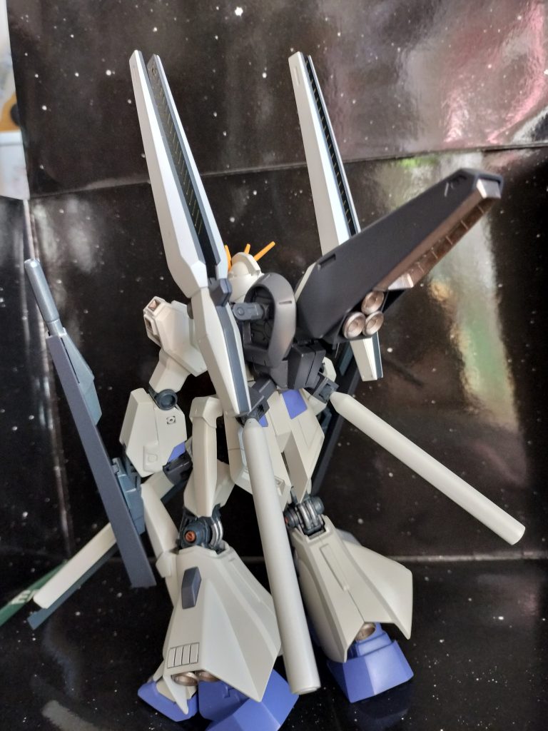 今年も思いつくまま気の向くまま、ガンプラは自由だ！の精神で楽しんで行こうと思います！