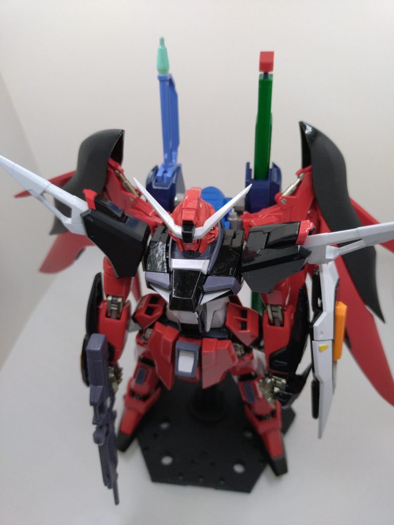 お腹周りが、ちょっとユルユル？のせいか、なかなか真っ直ぐにならず、ハミパンしてる感じに見えちゃいます（笑）