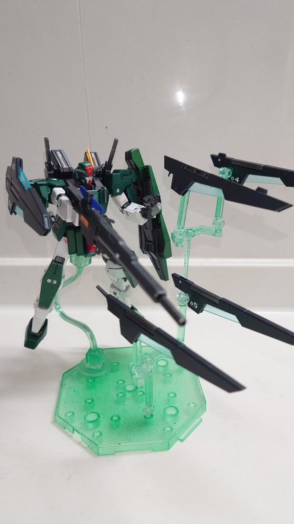 ライフルビット展開前回作った時にビットがポロポロ外れていたので接着していました😅それを剥がしたら接続ピンが折れたので真鍮線等で一部作り直してます(gundam-kao9)