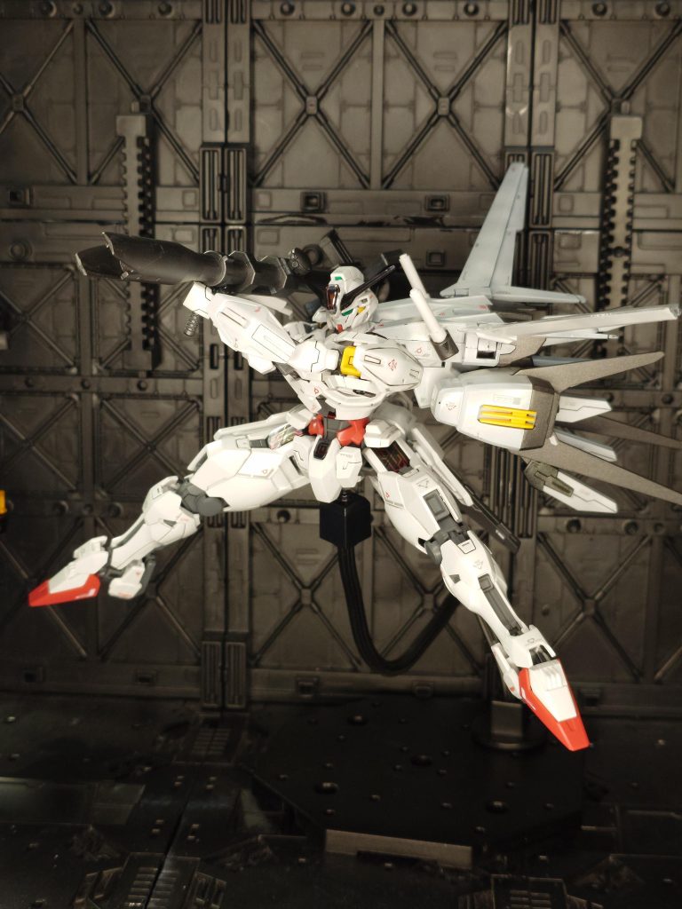 バズーカはオプションパーツセットからそのまま引っ張って来たものを使用。思った以上に違和感なく、これはなかなか(✯ᴗ✯)