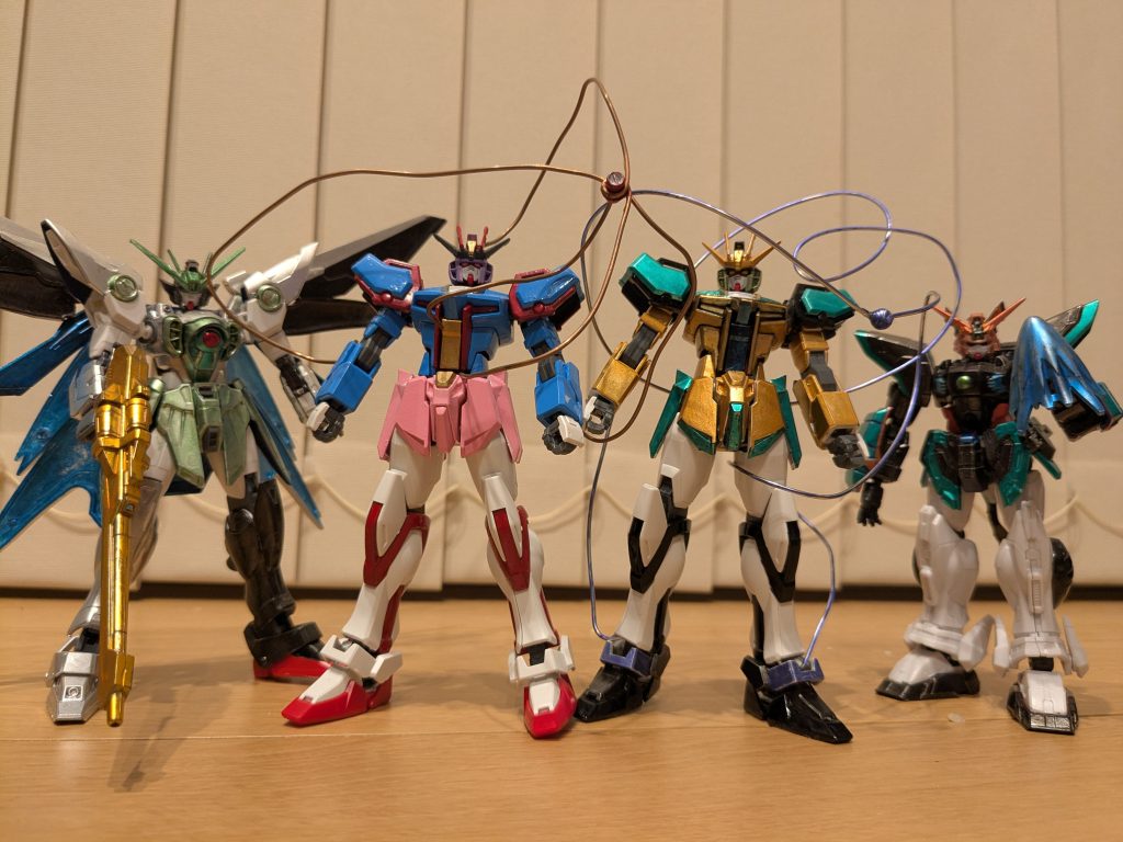 最後に、地霊殿組４人揃っての１枚で締めです。さとり、こいし、お空、お燐と完成し、お腹いっぱいの今日この頃でした。安売り購入の残りはジャンクのGフレームのエアリアルとHGのビルドバーニング。こちらも娘からのリクエストと私の希望で作成予定です。それが終わったら、新しくリクエストいただきましたゆうかりんの機体も作成しようかと考えております。ご覧いただき、ありがとうございました！！