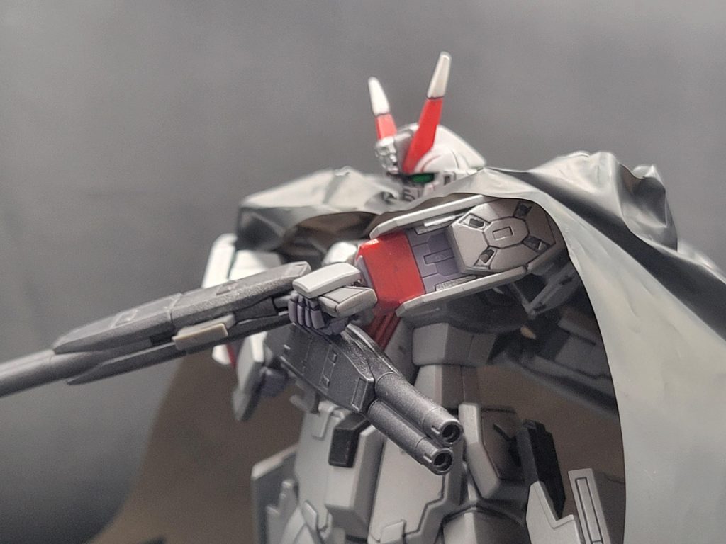 間違いない!あれは・・・クロスボーン・・・ガンダム!